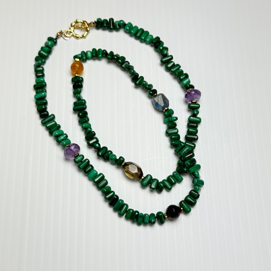 Malachite Gemstone Beaded Necklace Gold Tone Toggle Clasp